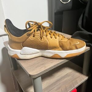 Nike PG 5 EP Limited Edition 
'Wheat Metallic Gold’ NEW